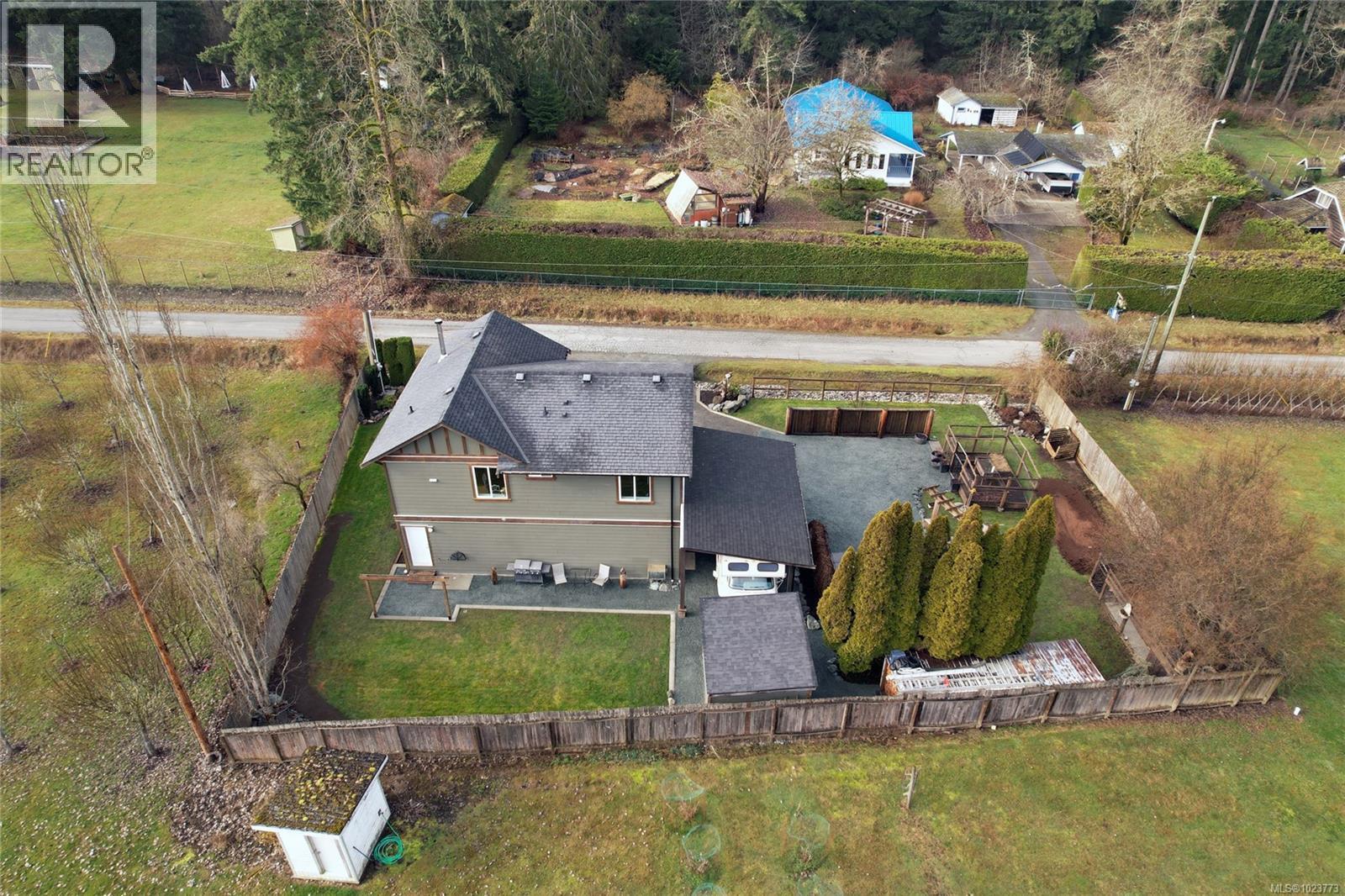5729 Van Koy Rd, Duncan
