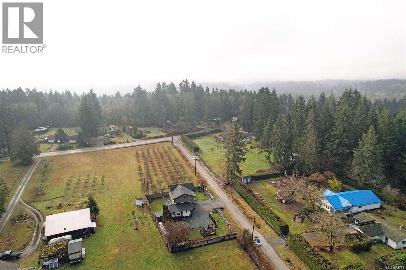 5729 Van Koy Rd, Duncan