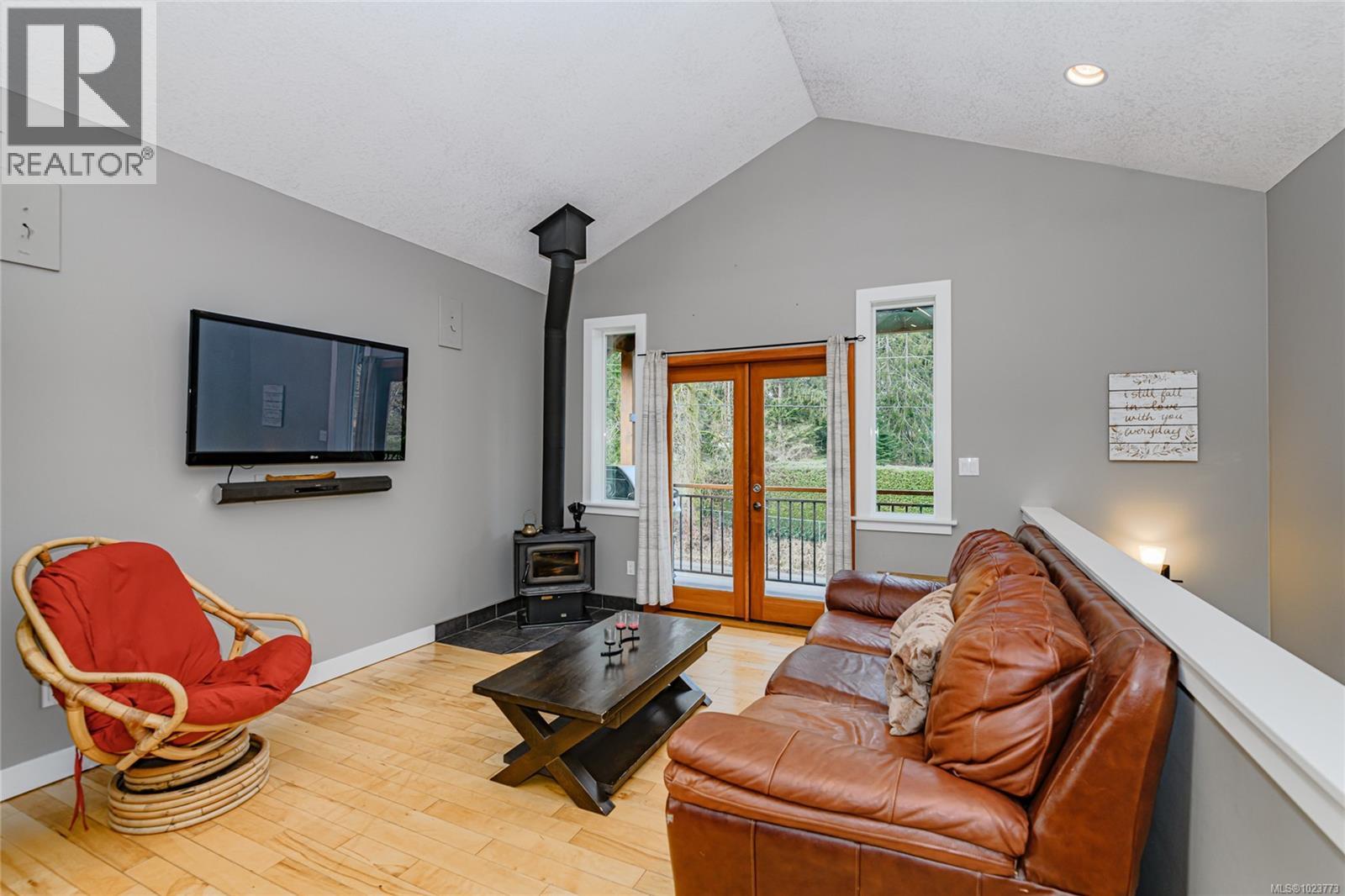 5729 Van Koy Rd, Duncan