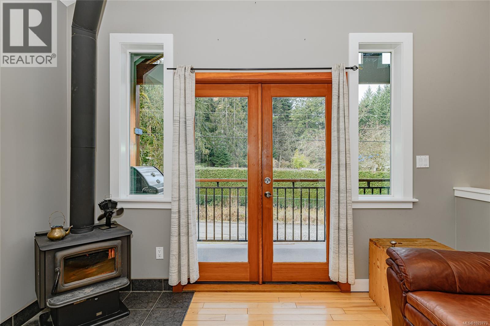 5729 Van Koy Rd, Duncan