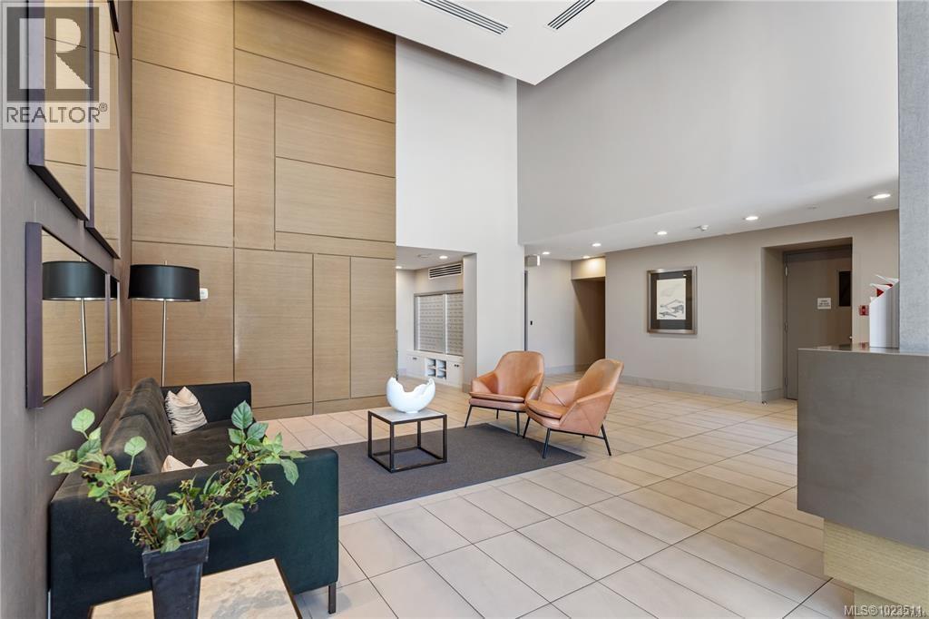 105 83 Saghalie Rd, Victoria