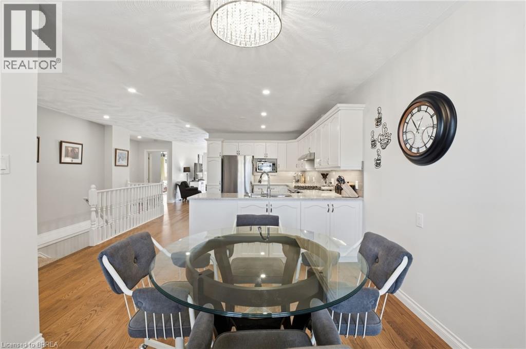 53 HERON'S Landing Unit# 31 - Photo 5 of 25, Woodstock, Ontario