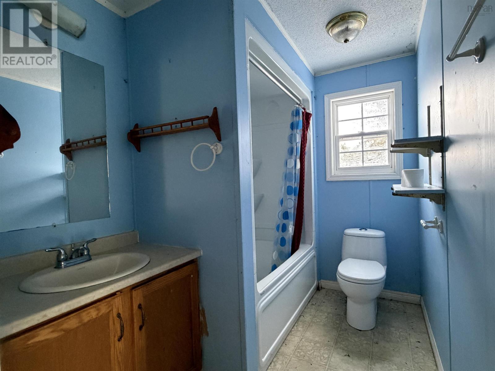 Property 23 of 26 of 1492 Cove Road