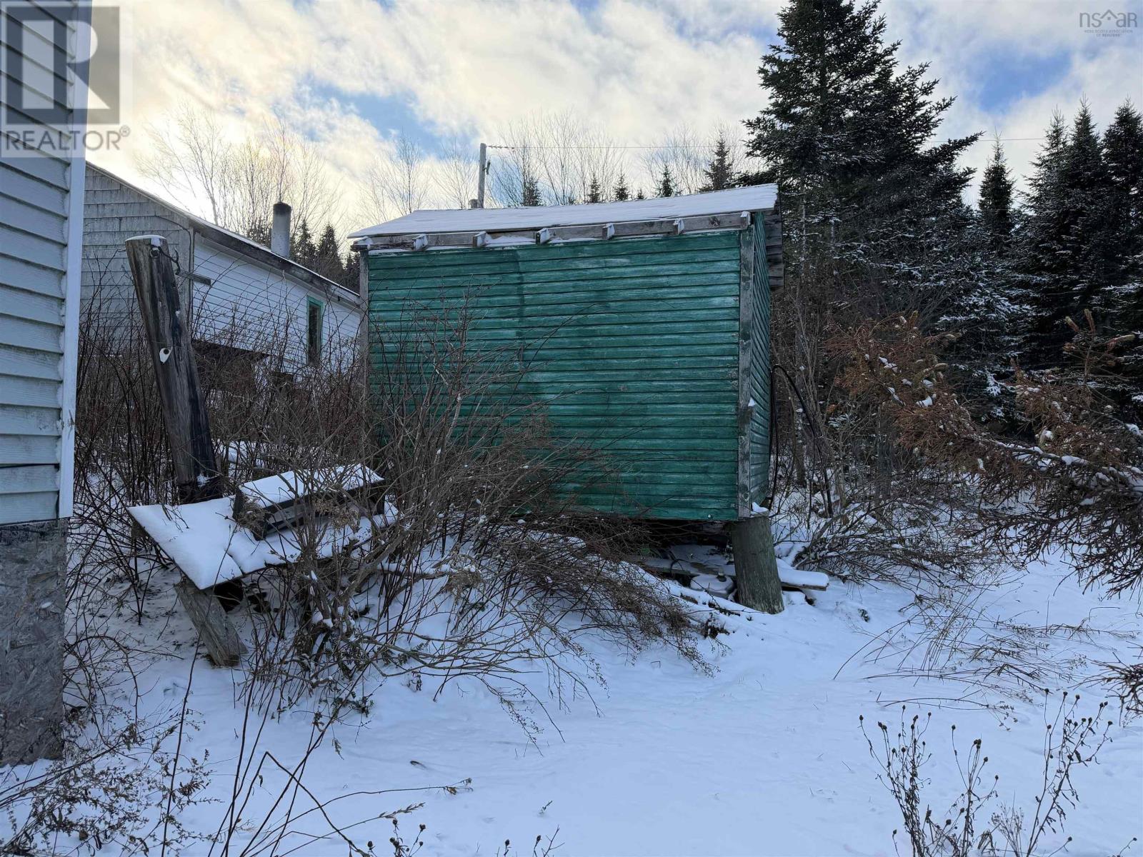 Property 8 of 26 of 1492 Cove Road