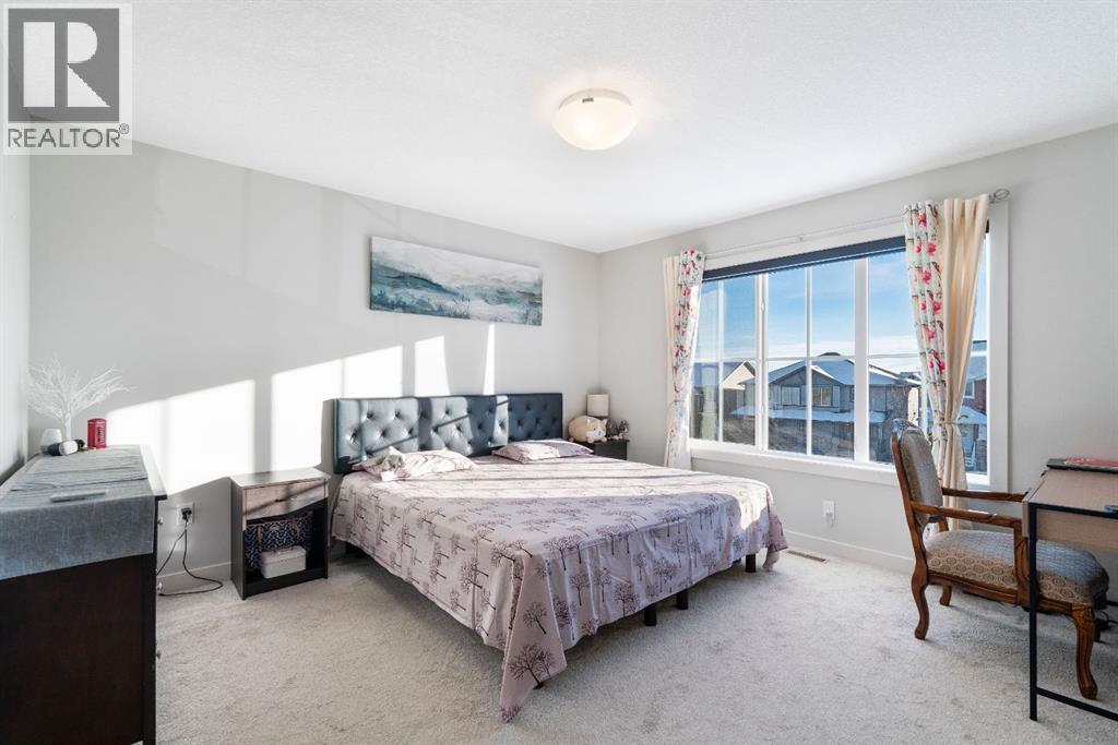 224 River Heights Drive, Cochrane