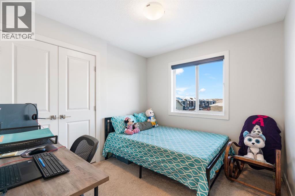 224 River Heights Drive, Cochrane