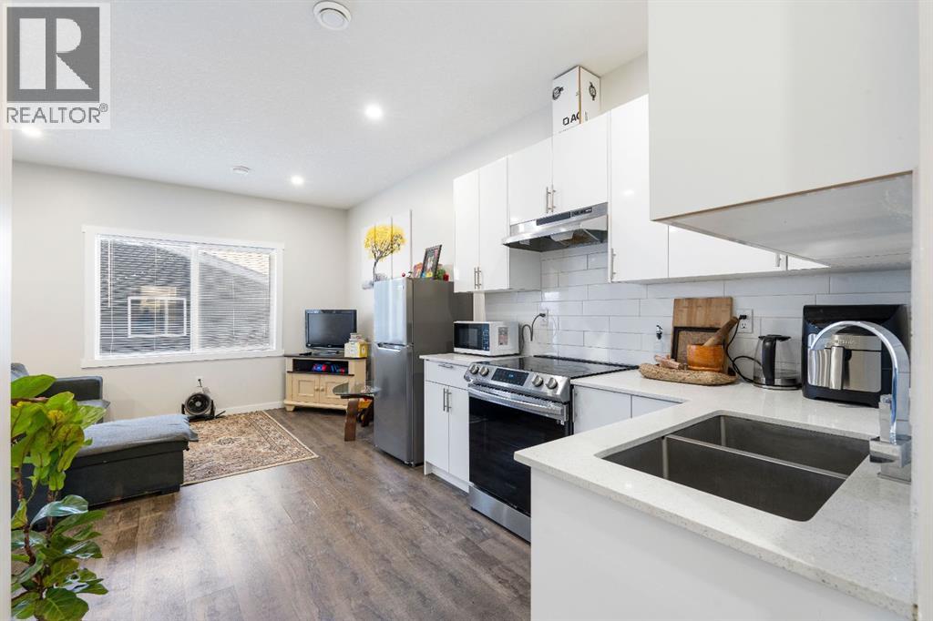 224 River Heights Drive, Cochrane