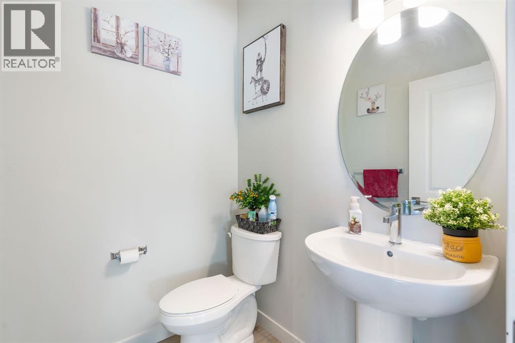 224 River Heights Drive, Cochrane