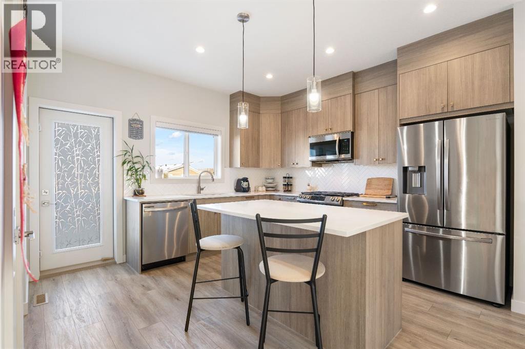 224 River Heights Drive, Cochrane