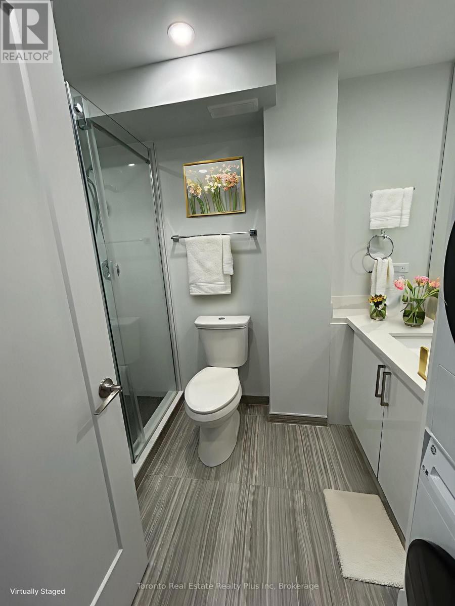 15 Walmer Unit 1006 photo 3