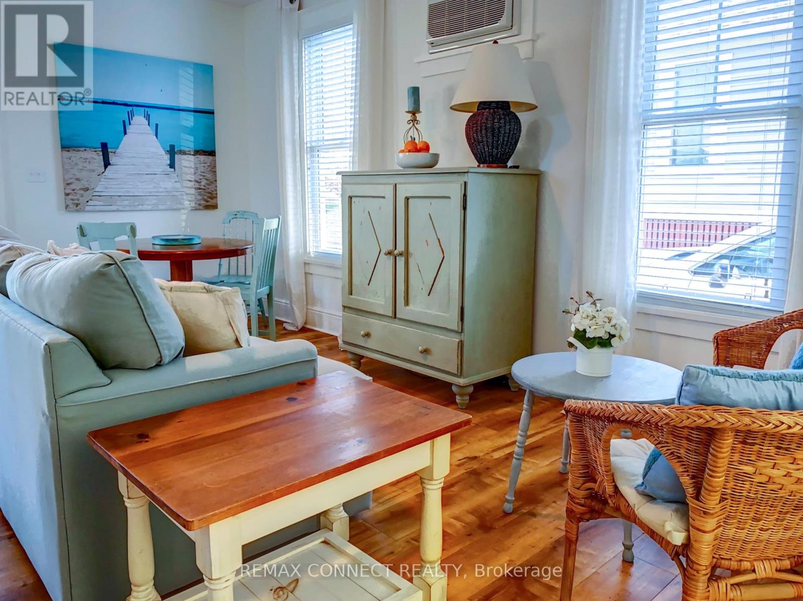 20 Butternut Unit 98 photo 5