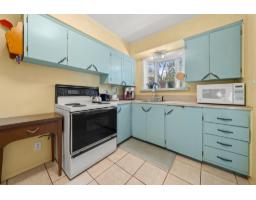 14750 60 Avenue, Surrey, BC V3S1R7 Photo 13