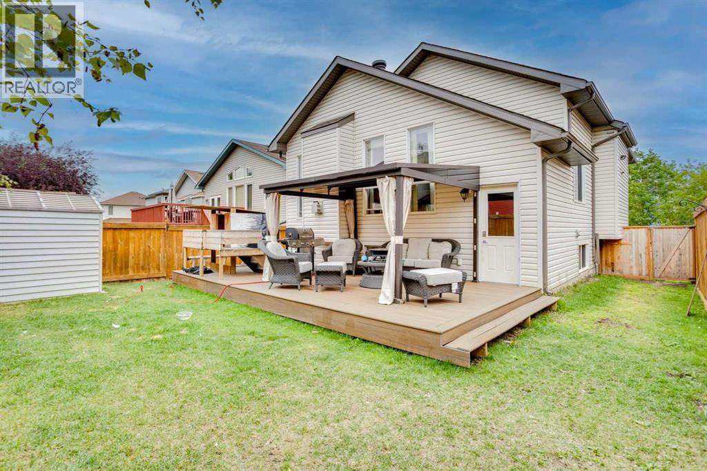 176 Maple Leaf Lane, Fort McMurray