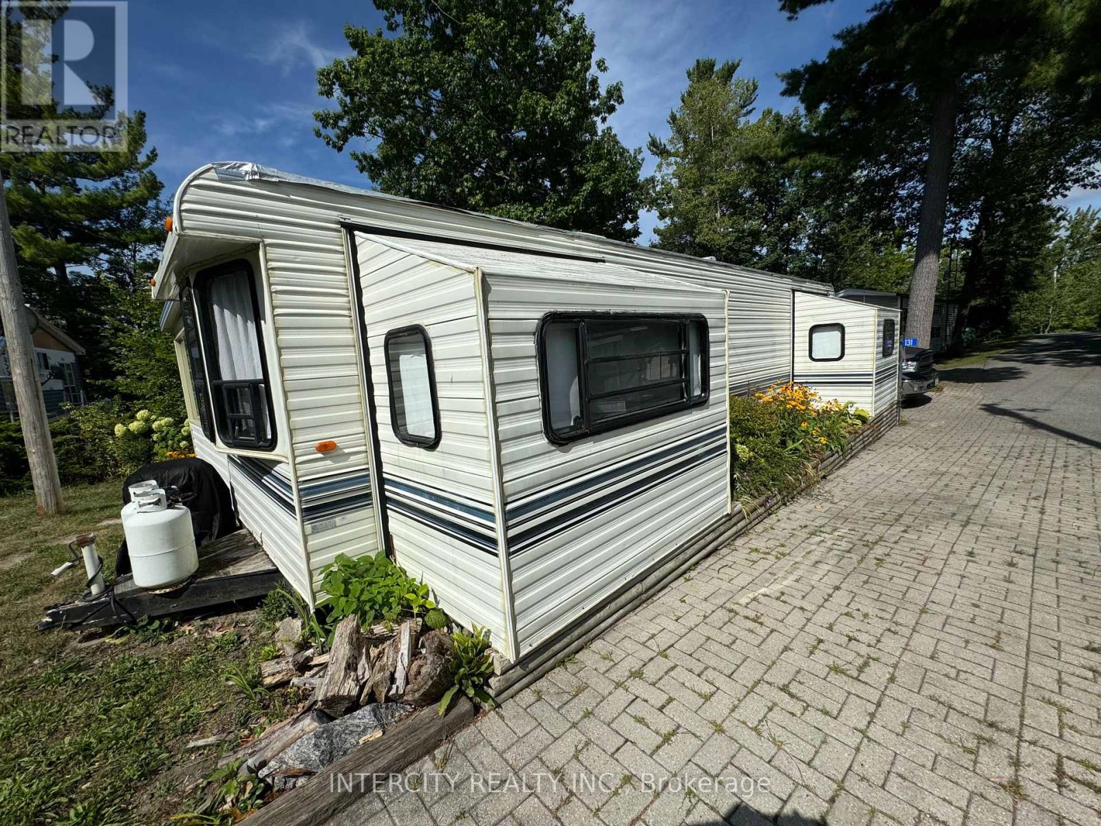 #131 164 LONE PINE ROAD - 26
