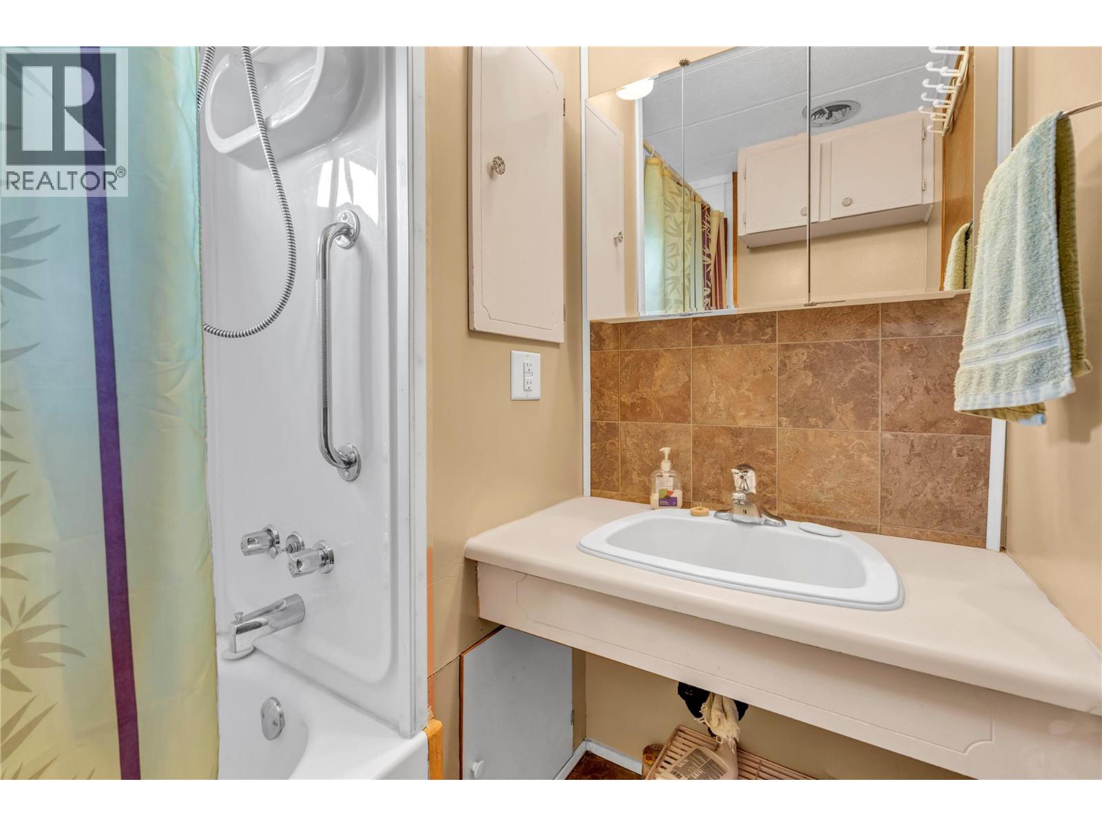 263 HWY 3 Unit# 27, Princeton