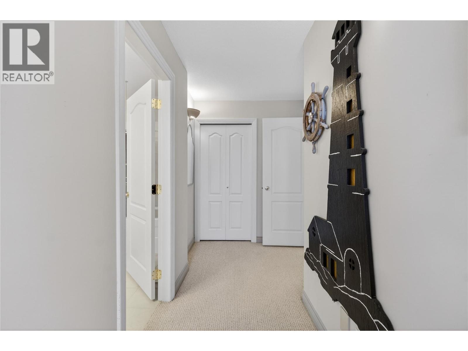 571 6 Street NE Unit# 302, Salmon Arm