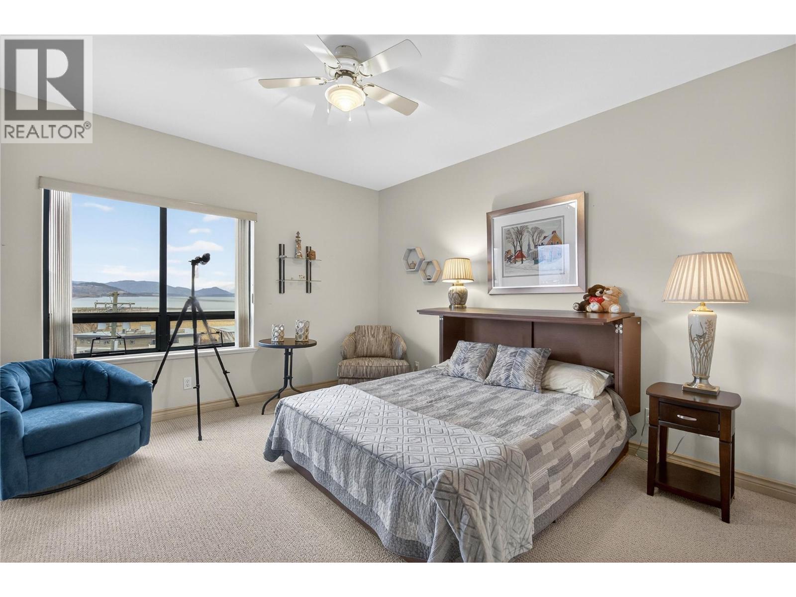 571 6 Street NE Unit# 302, Salmon Arm