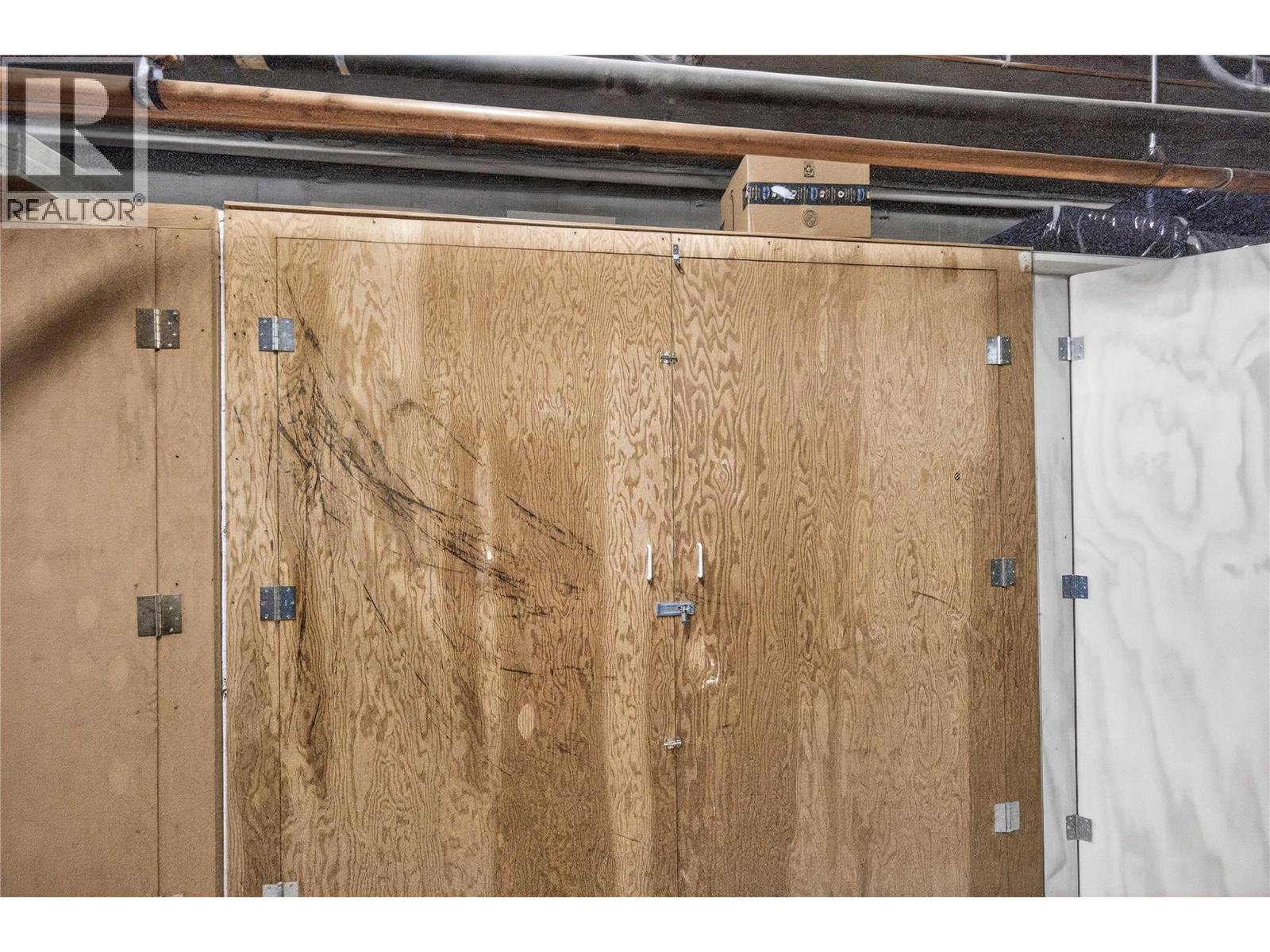 571 6 Street NE Unit# 302, Salmon Arm