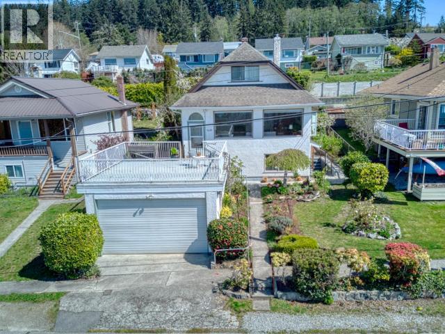 5438 LABURNUM AVE, Powell River