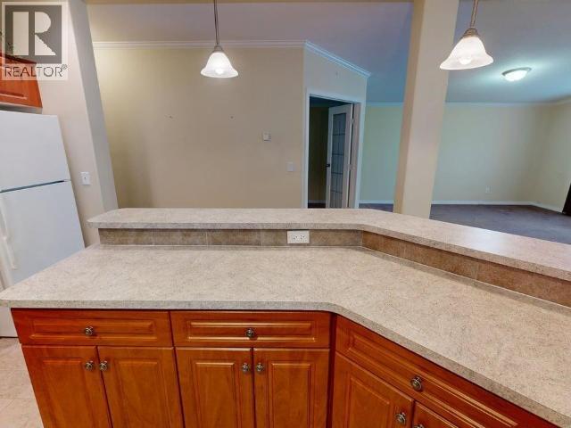 6-8442 SPRINGBROOK ROAD, Powell River