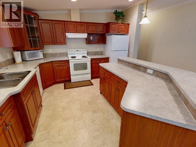 6-8442 SPRINGBROOK ROAD, Powell River