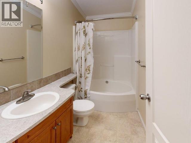 6-8442 SPRINGBROOK ROAD, Powell River