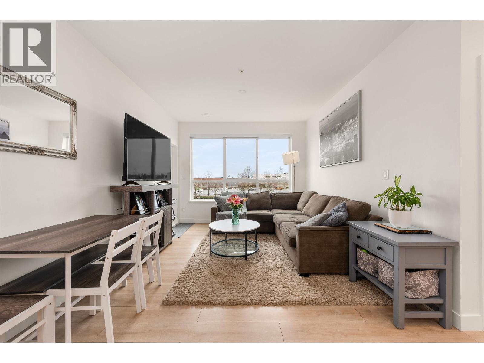 #227-1792 STARLING Drive, Delta