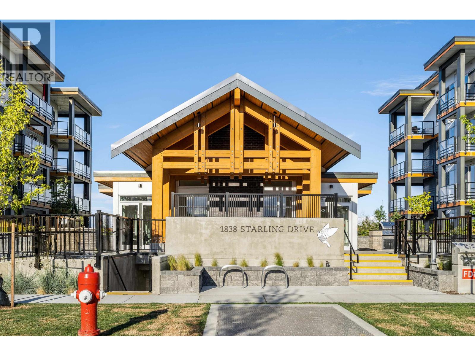 #227-1792 STARLING Drive, Delta