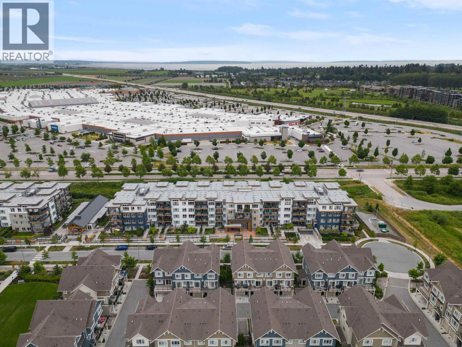 #227-1792 STARLING Drive, Delta