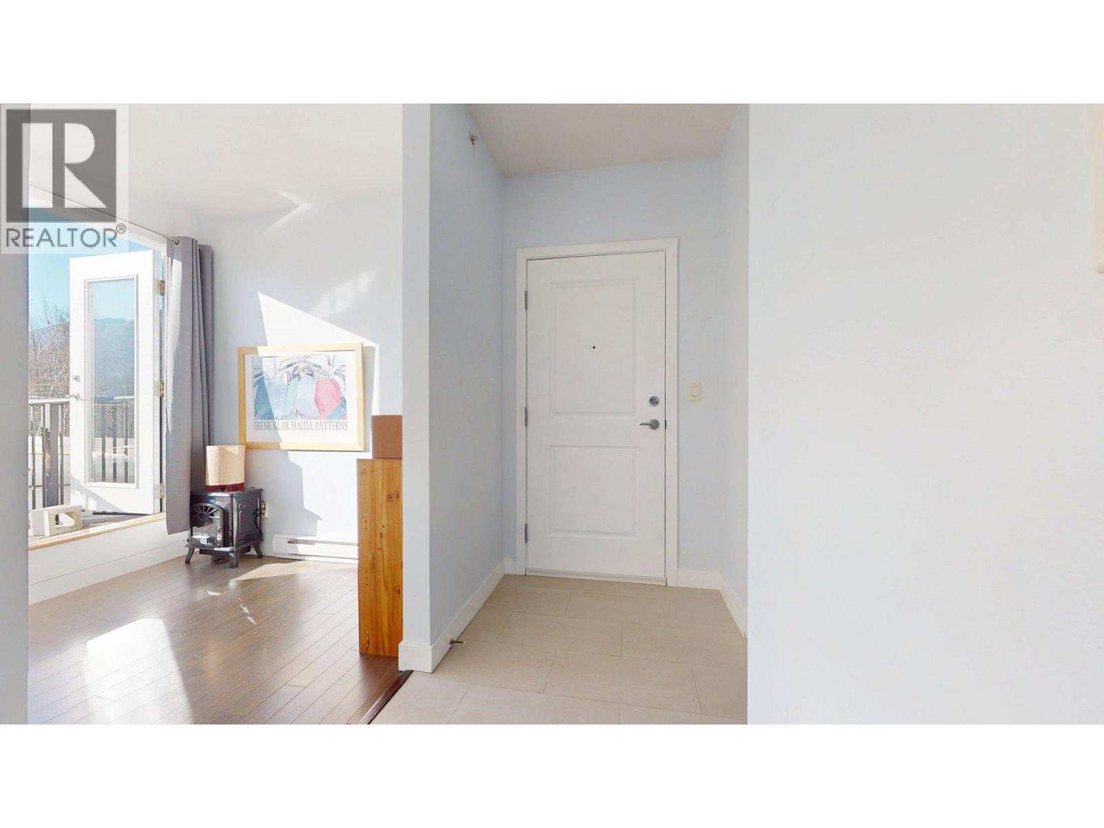 306 41105 TANTALUS ROAD, Squamish