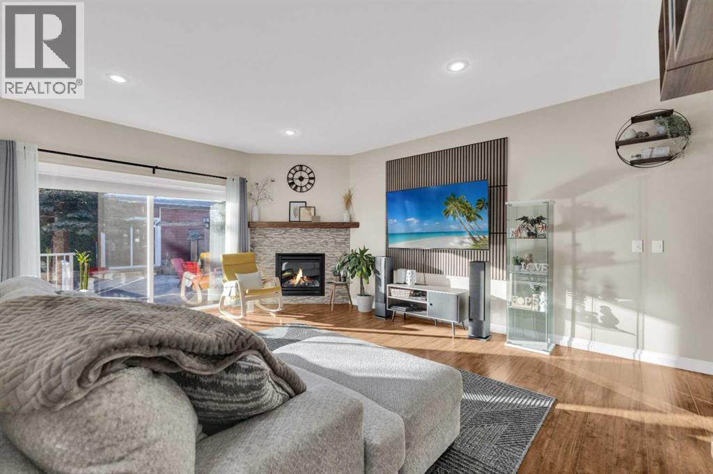 6372 Cedar Way, Innisfail