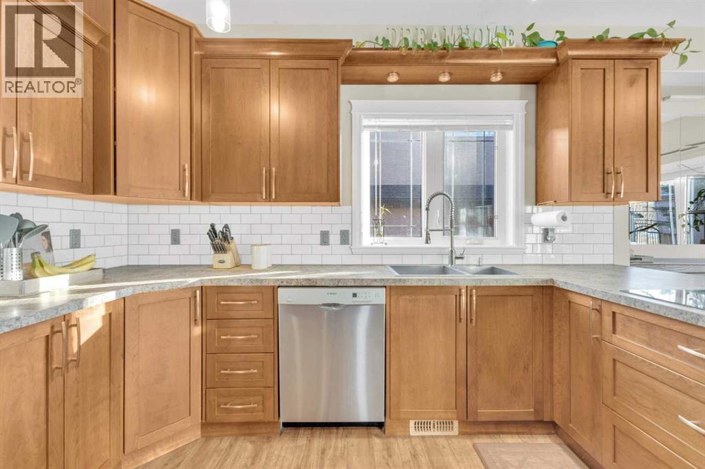 6372 Cedar Way, Innisfail