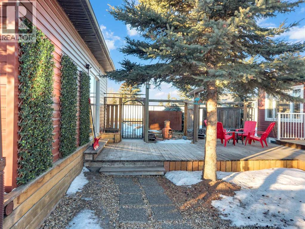 6372 Cedar Way, Innisfail