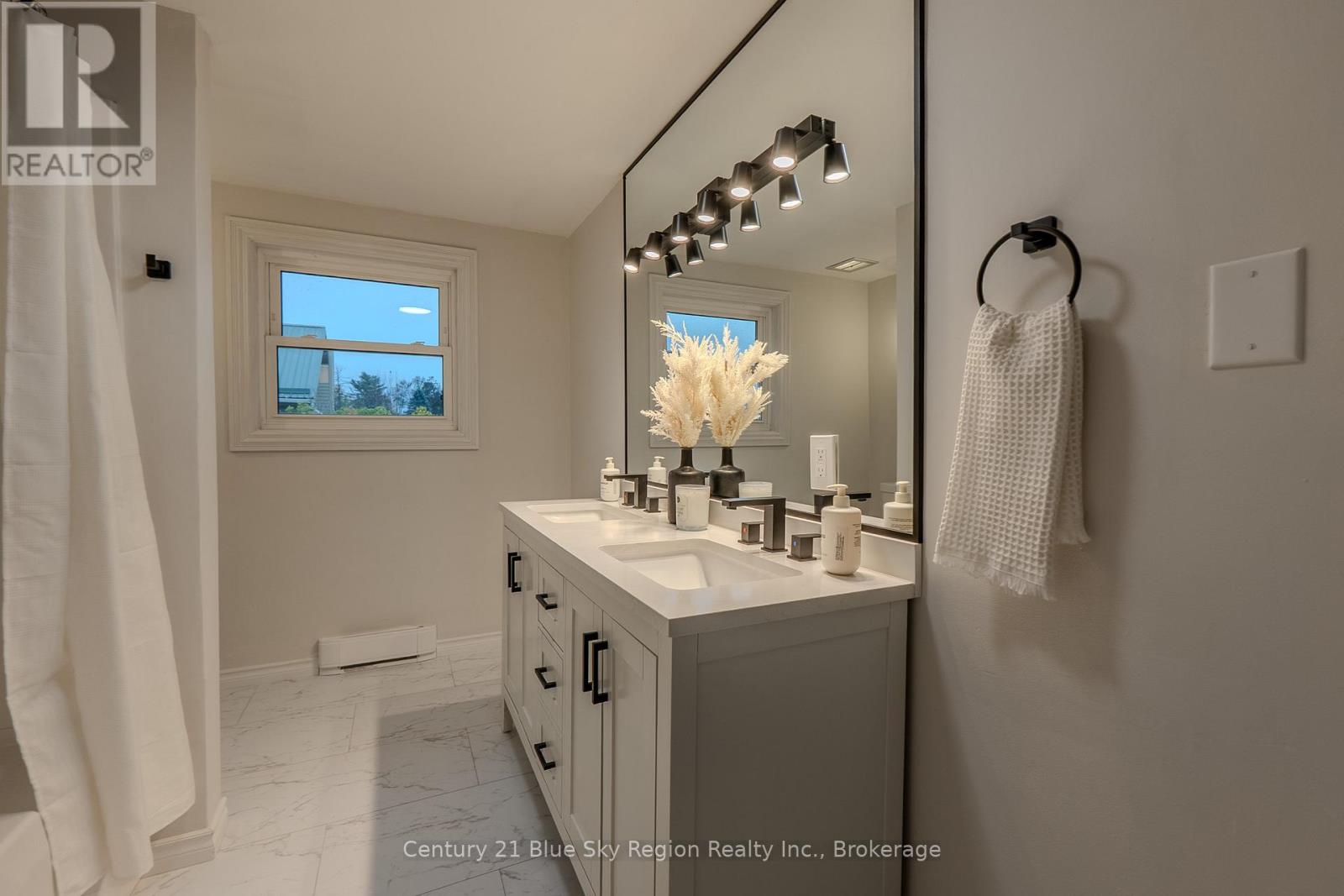 444 LANSDOWNE STREET E, Callander, Ontario