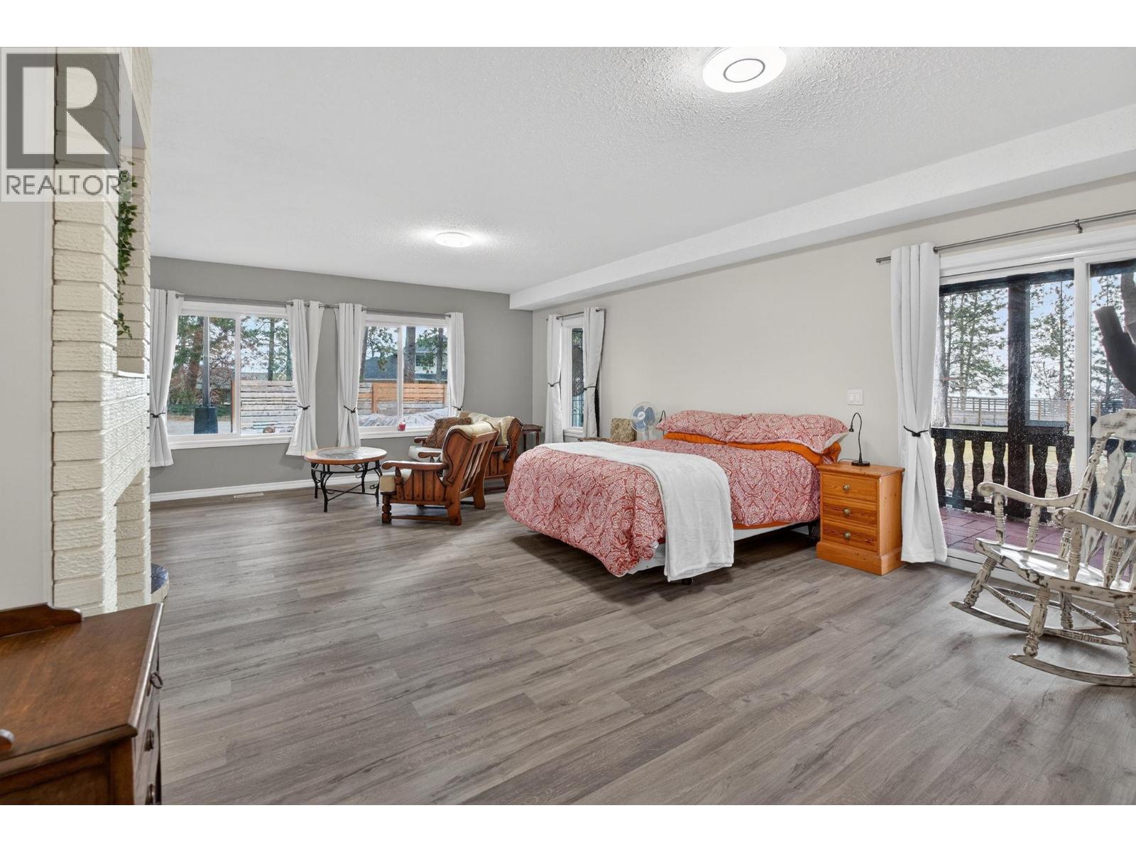 3947 Trepanier Heights Place, Peachland