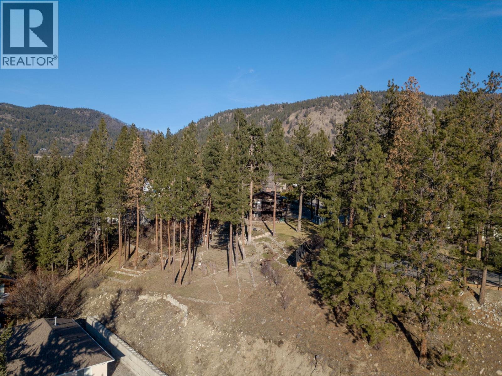 3947 Trepanier Heights Place, Peachland