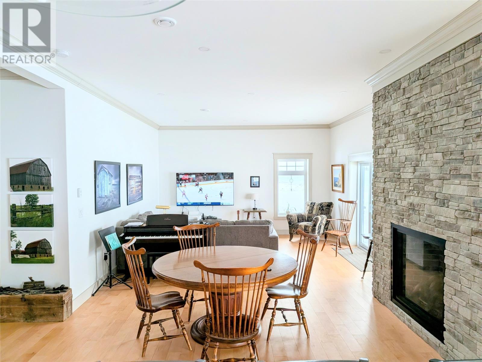 23 Main Road - Image 7