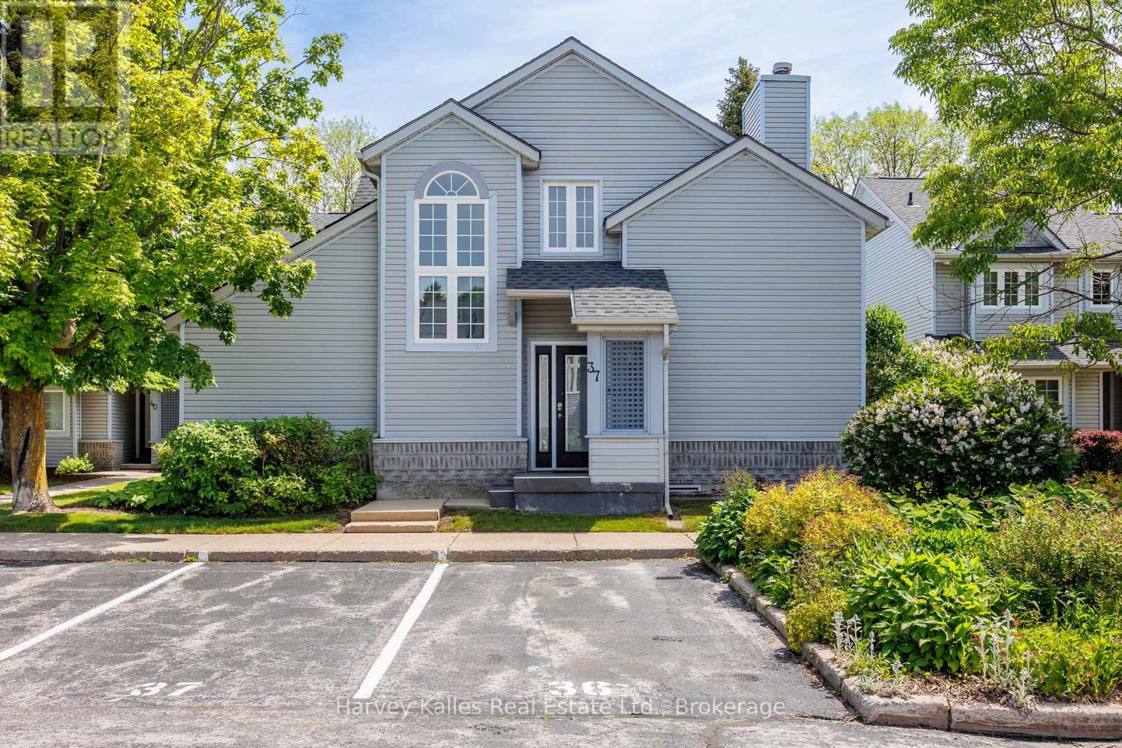 37 - 146 SETTLER'S WAY - Photo 2 of 34, Blue Mountains, Ontario