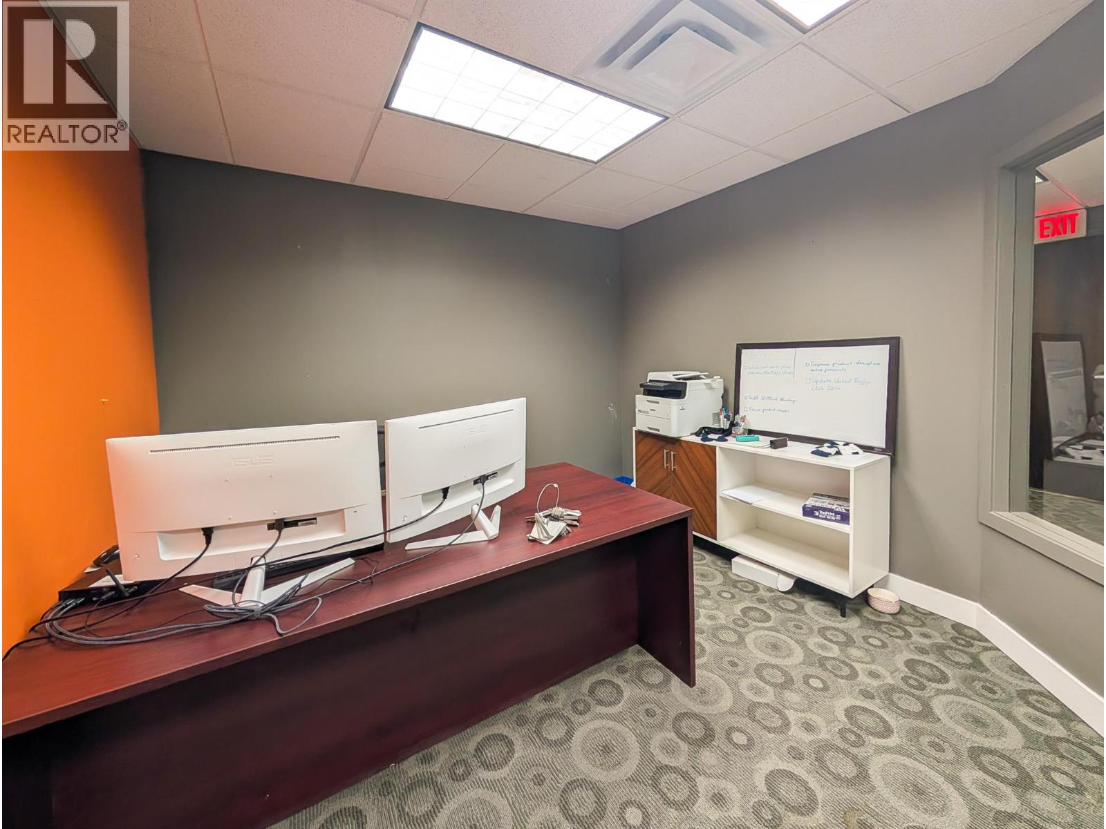 201 495 Banks Road, Kelowna