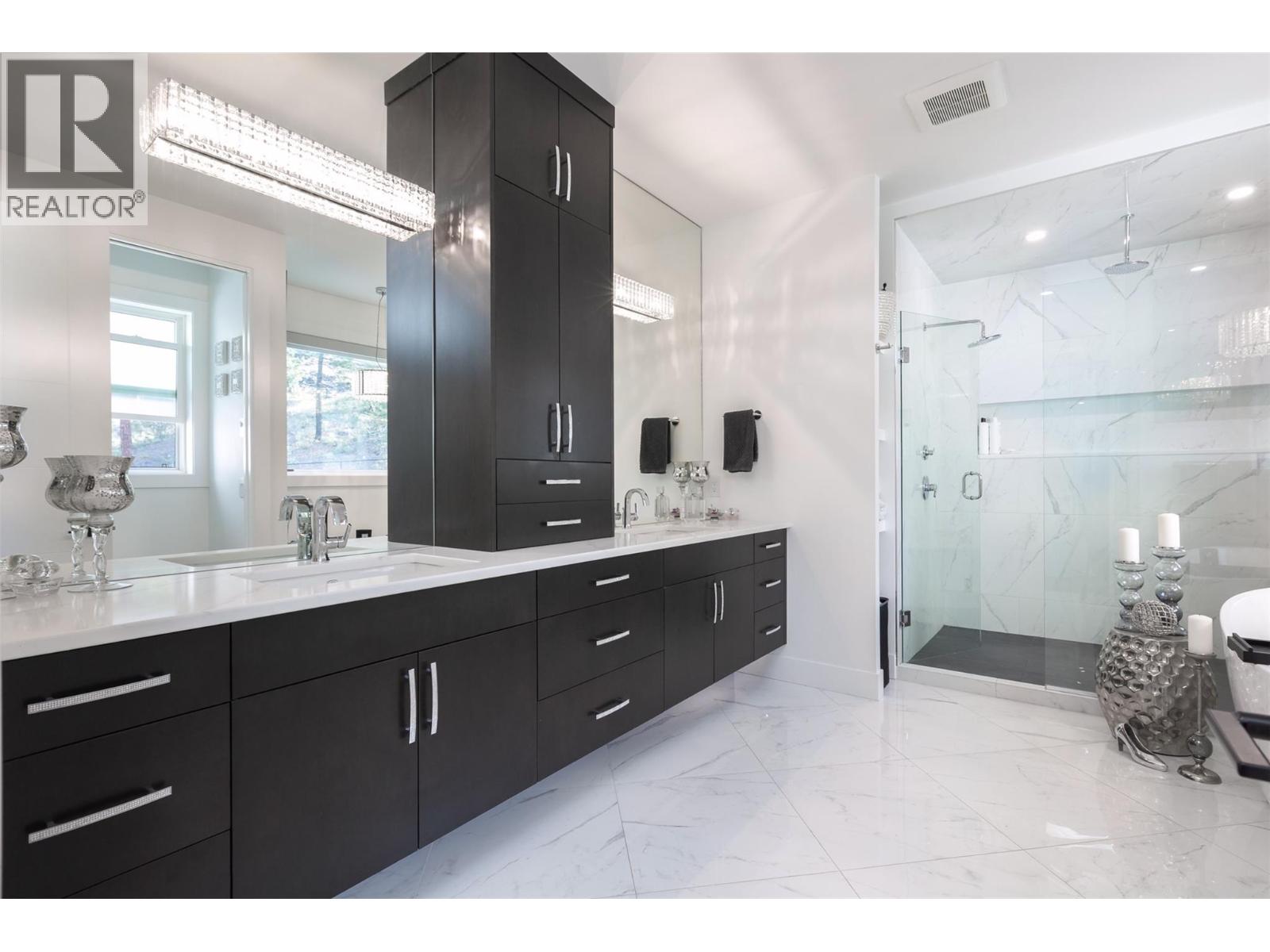  1584 Malbec Place, West Kelowna