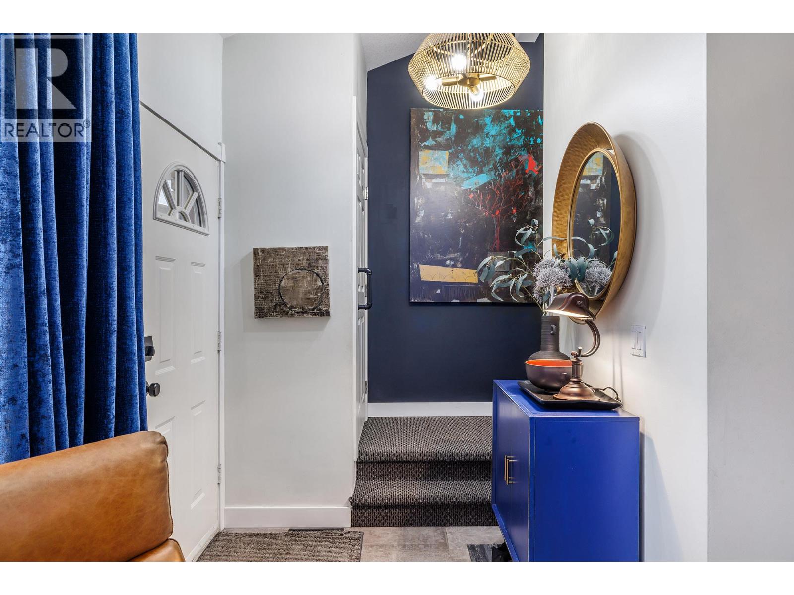 102 3155 Gordon Drive, Kelowna