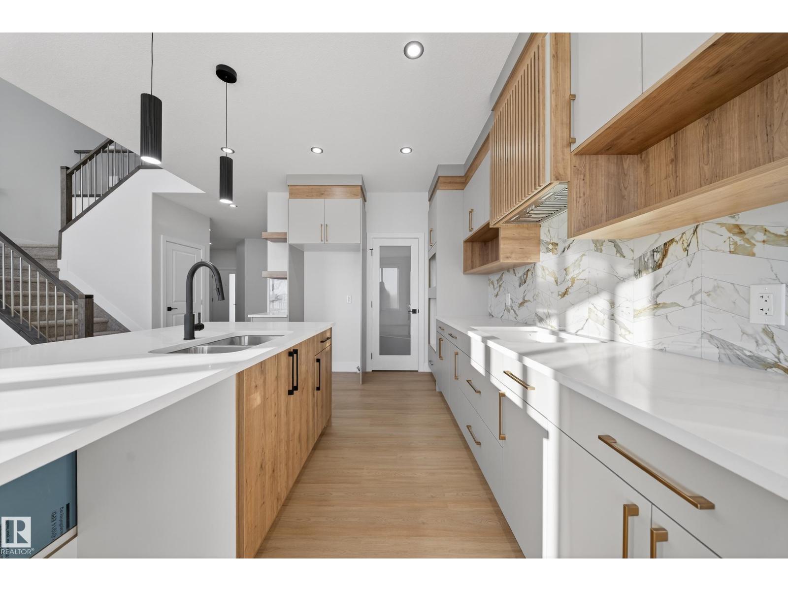 461 CRYSTAL CREEK LINK, Leduc