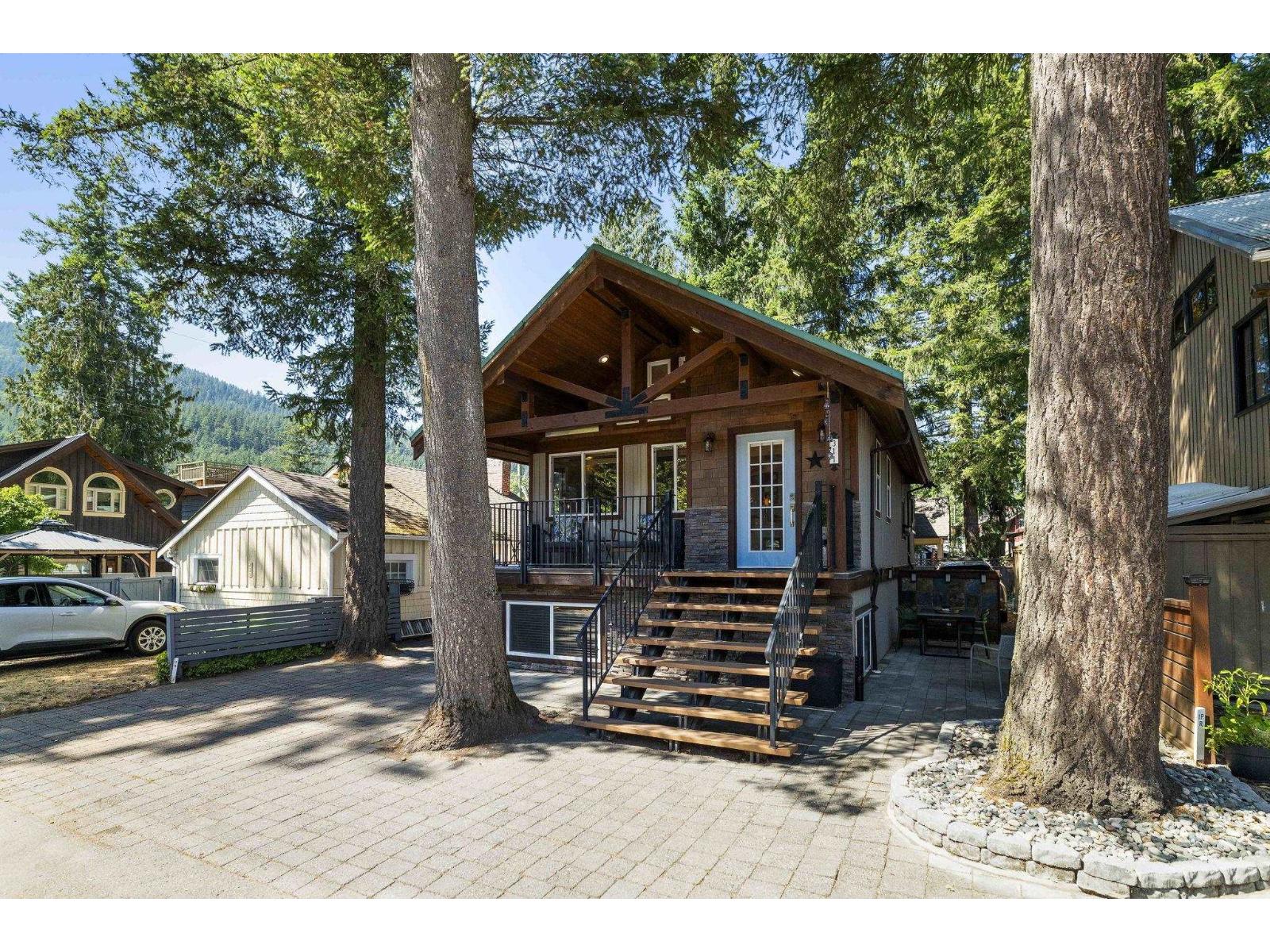 311 SPRUCE STREET, Cultus Lake North, Cultus Lake