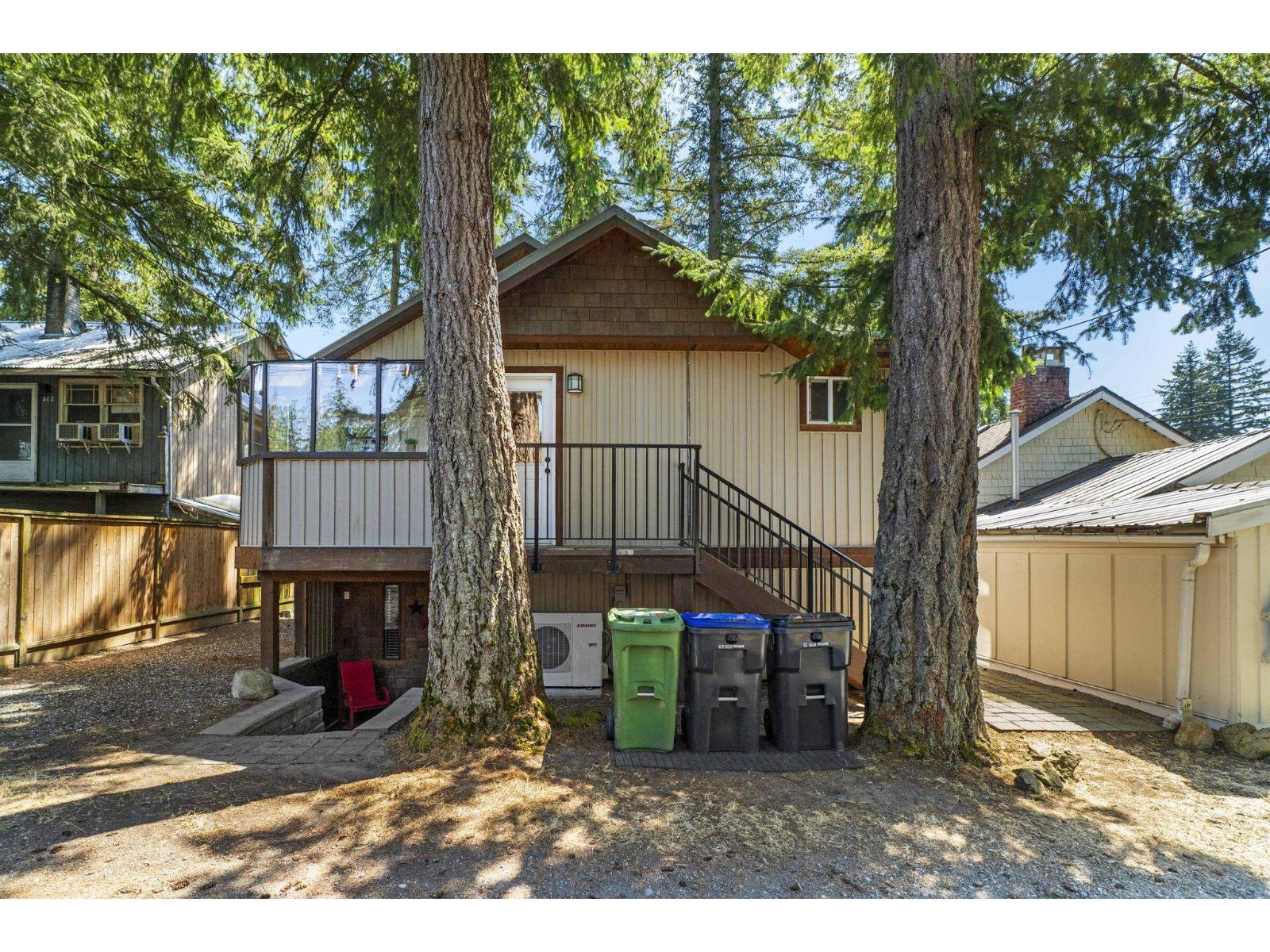 311 SPRUCE STREET, Cultus Lake North, Cultus Lake