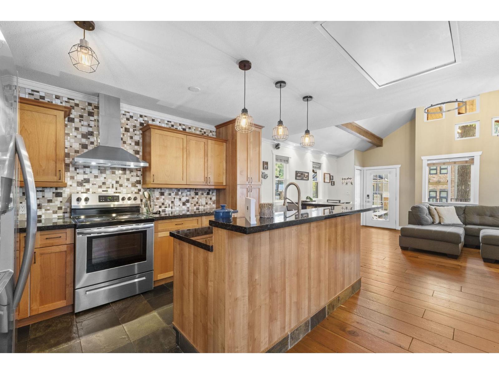 311 SPRUCE STREET, Cultus Lake North, Cultus Lake