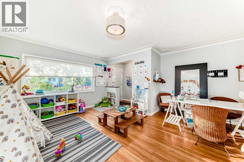 Single Family House Bungalow for Sale in  A Street NE Renfrew Calgary 