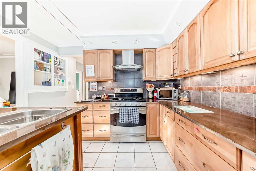 Single Family House Bungalow for Sale in  A Street NE Renfrew Calgary 