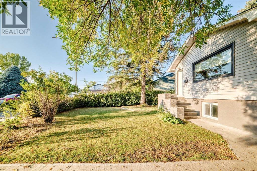 Single Family House Bungalow for Sale in  A Street NE Renfrew Calgary 