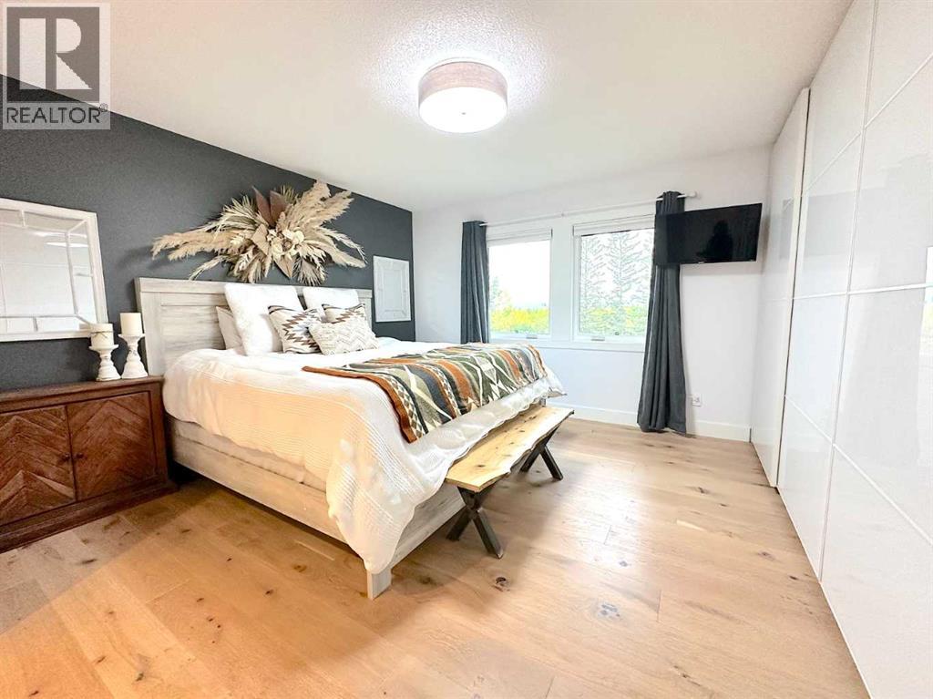 Single Family House Bungalow for Sale in  Wildwood Drive SW Wildwood Calgary 