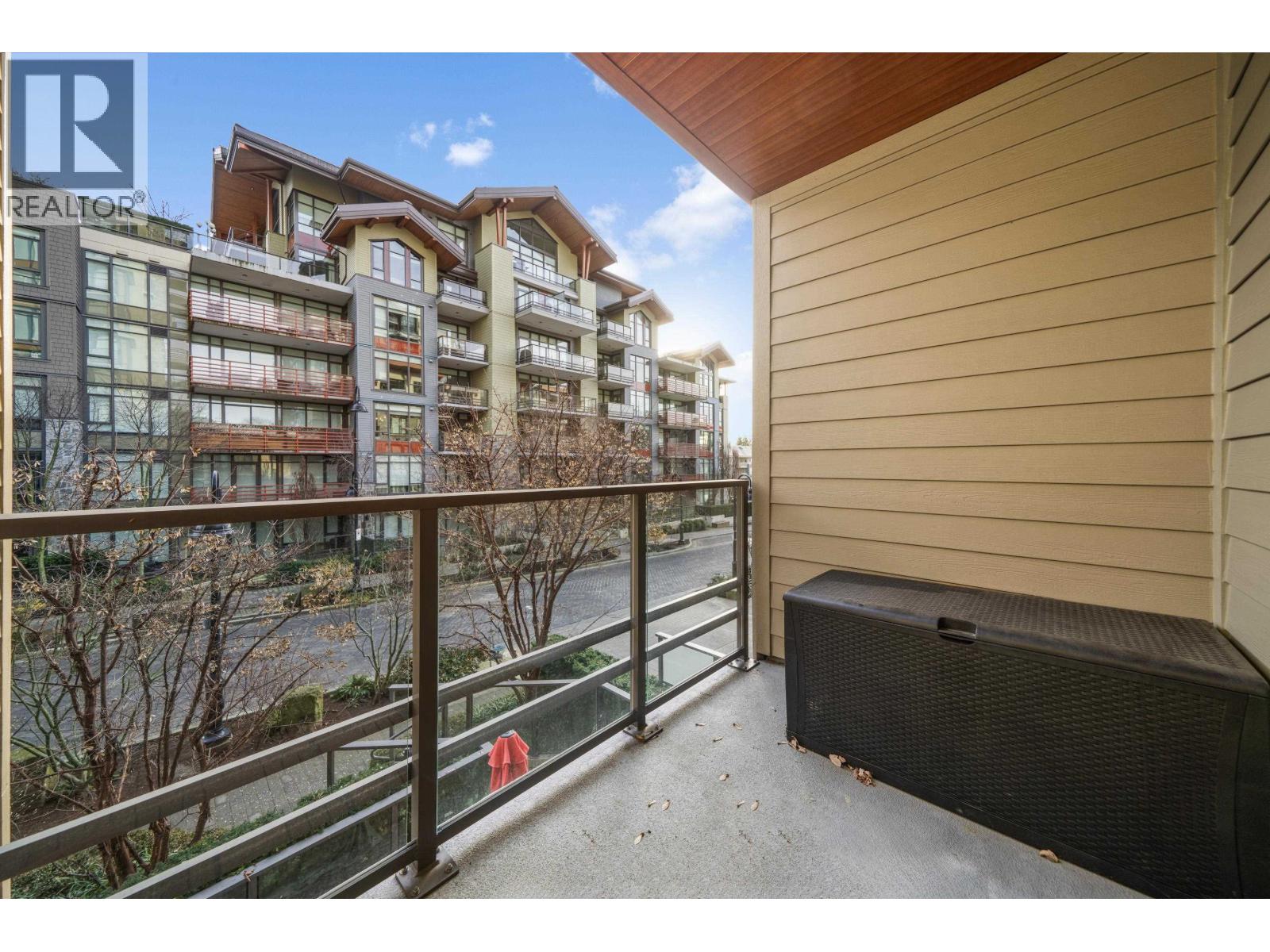 2779 LIBRARY LANE, North Vancouver